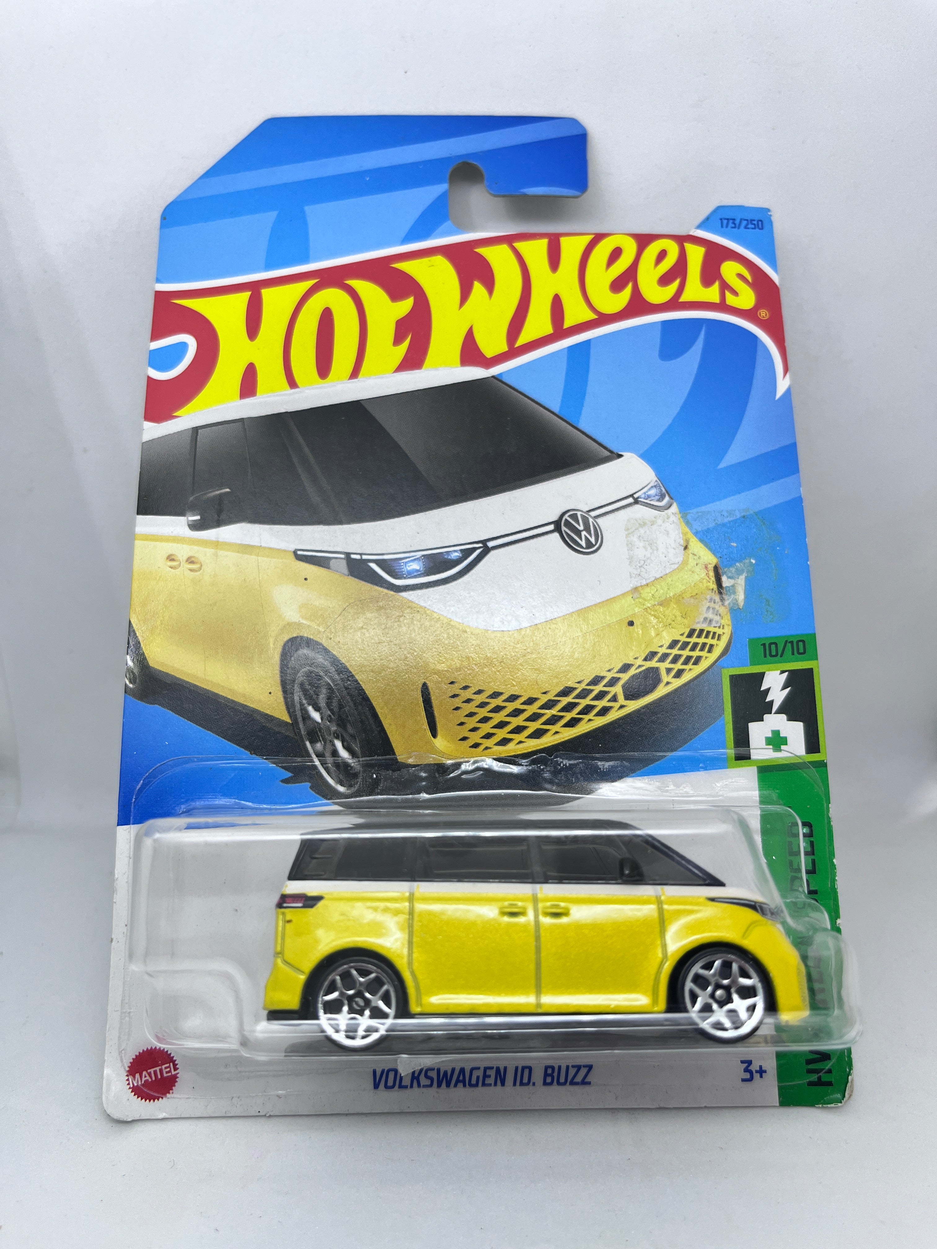 Volkswagen ID. Buzz (Yellow)