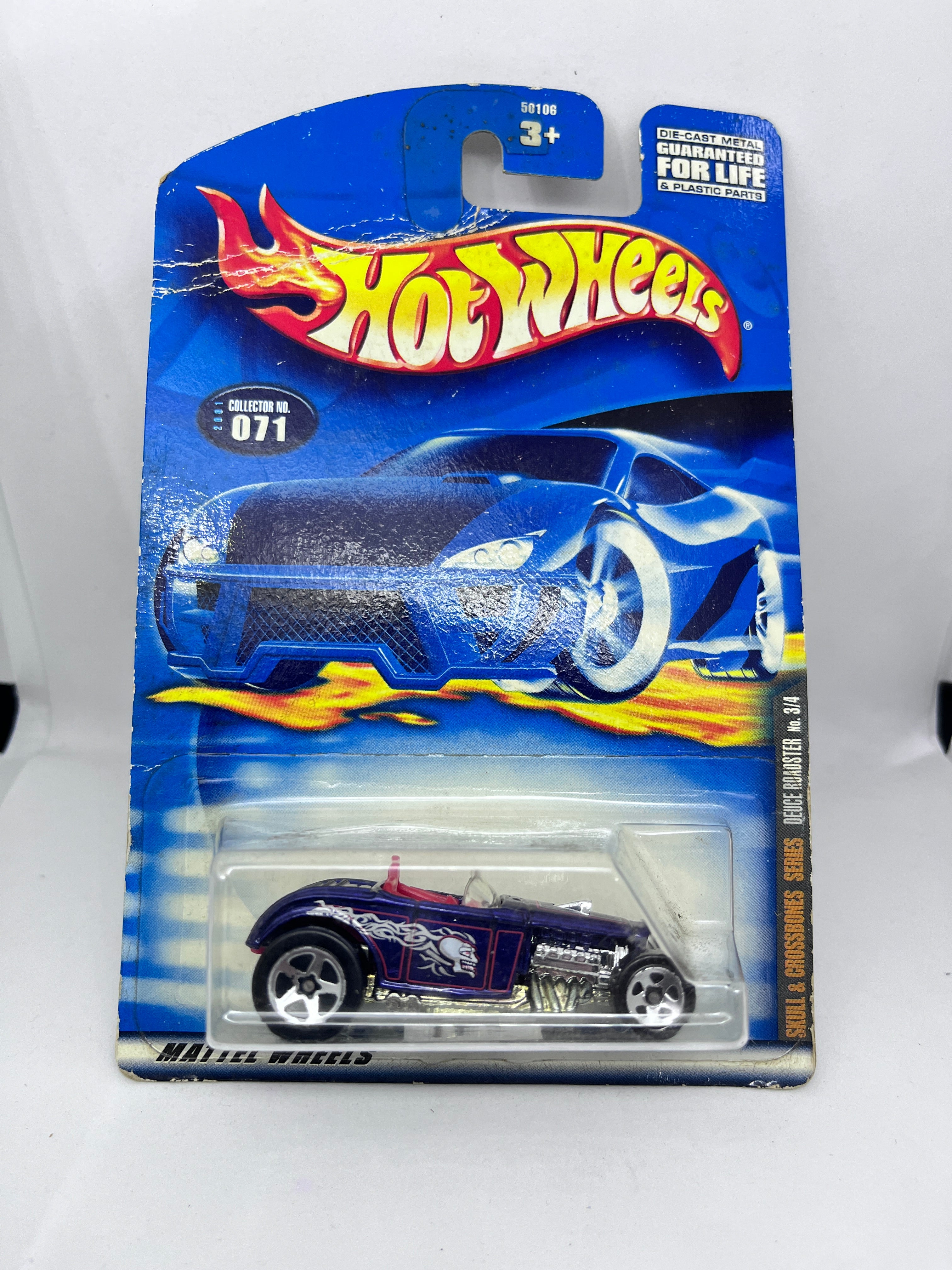 Deuce Roadster Skull & Crossbones